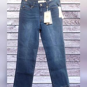 NEW Tahari Olivia Mid-rise Slim Straight Denim 8/29